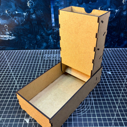 Folding dice tower - Wargamming/DnD/Board Gaming