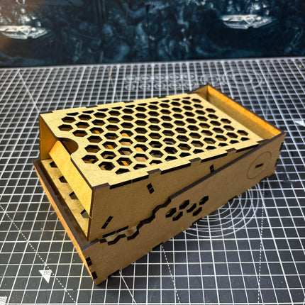Folding dice tower - Wargamming/DnD/Board Gaming